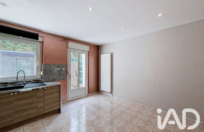 Vente Maison/villa 4 pièces — photo 3