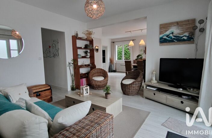 Vente Maison traditionnelle 9 pièces — photo 2