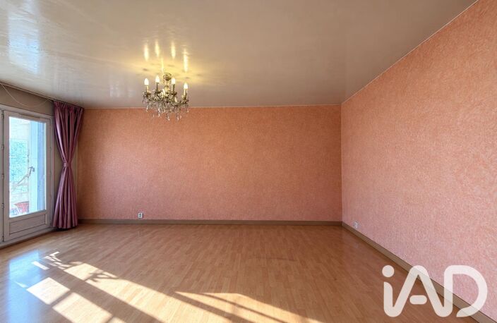 Vente Appartement 14 pièces — photo 2