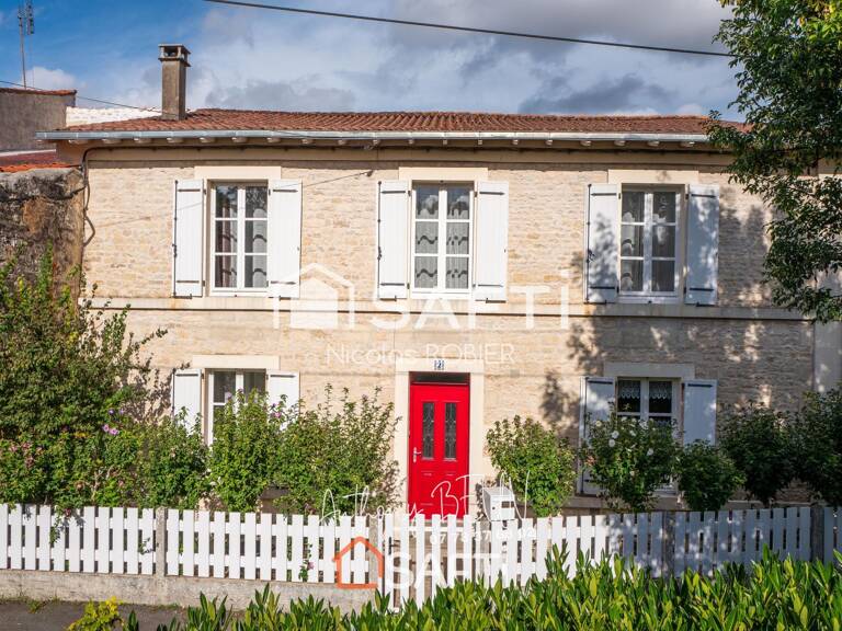 Charme de la pierre et accès direct sur la Sèvre ! — photo 1