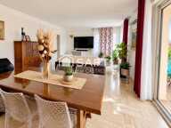 SAINT RAPHAEL - SUPERBE DUPLEX FAMILIALE 6 PIECES - PROCHE CENTRE-VILLE & MER — photo 2