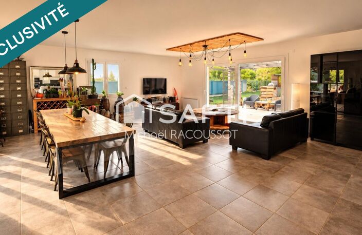 Maison récente de plain-pied  158 m²  Terrain de 1 400 m²  Montchanin — photo 4