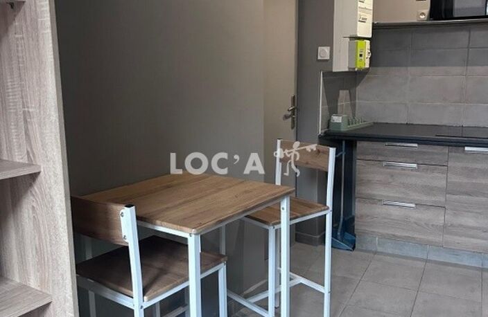 Location appartement 1 pièce 22 m² à Saint-Fons (69190) — photo 3