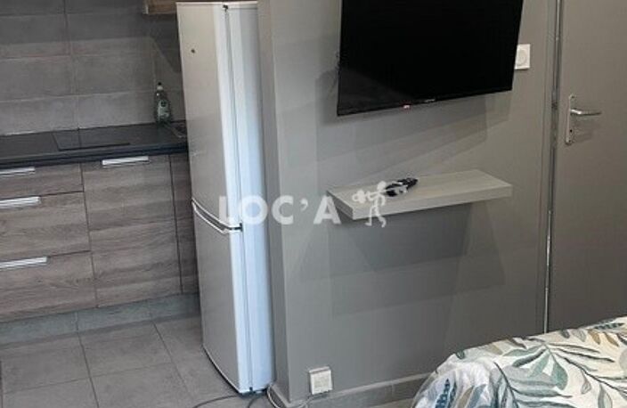 Location appartement 1 pièce 22 m² à Saint-Fons (69190) — photo 4