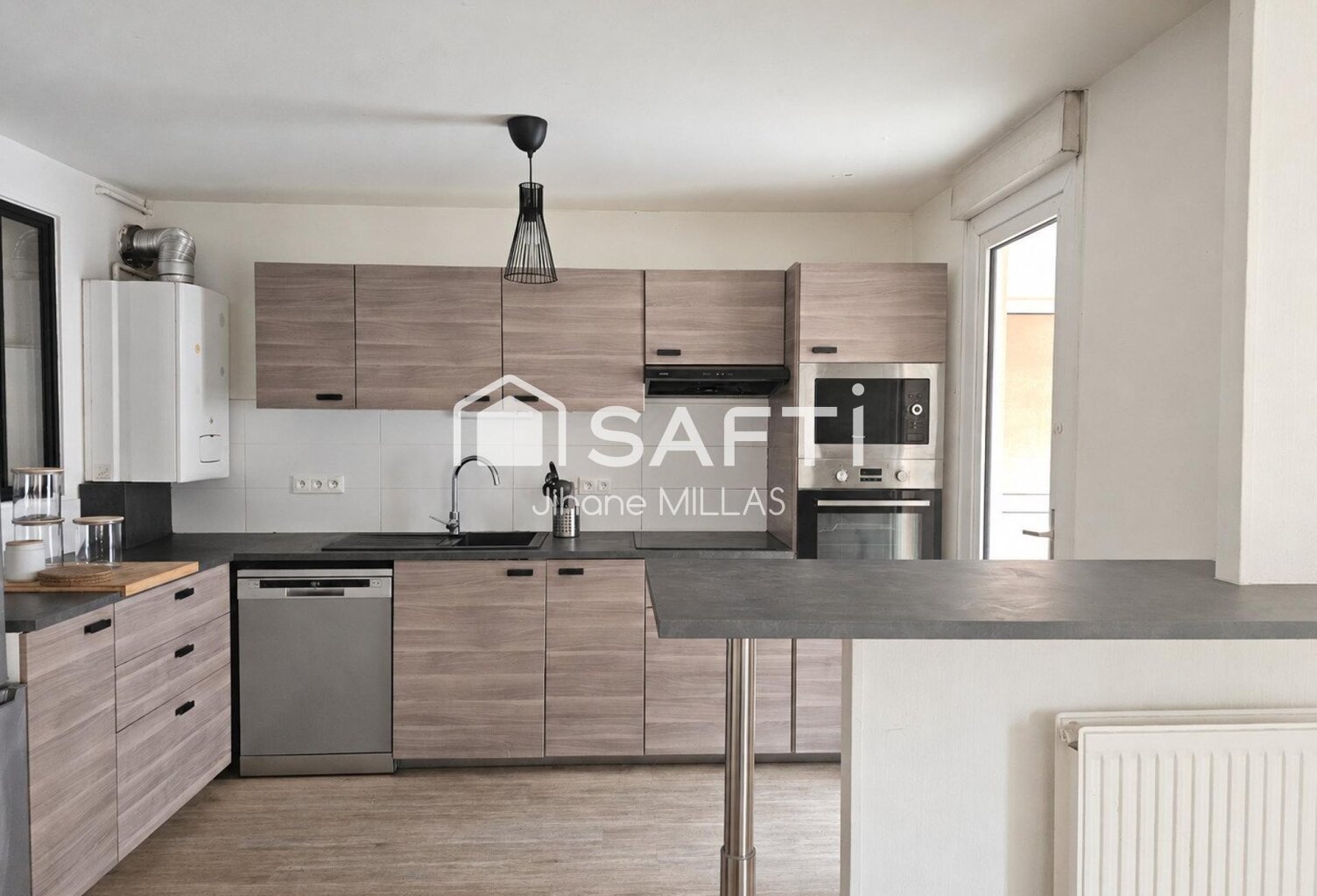 APPARTEMENT RÉNOVÉ ROSERAIE/HAUT DE BONNEFOY — photo 1