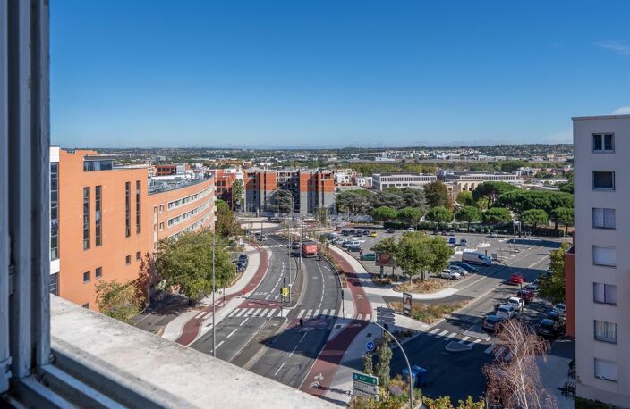 Appartement T4 de 66 m² avec vue dégagée et ascenseur — photo 3