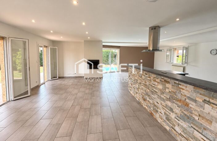 SAINT-JEAN-DU-FALGA  MAISON 147 M², 4 CHAMBRES, PISCINE ET TERRAIN DE 1 246 M² — photo 2