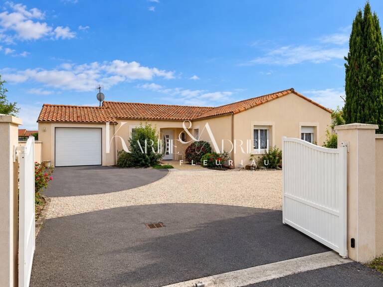 Maison de plain-pied 3 chambres, garage et jardin clos — photo 1