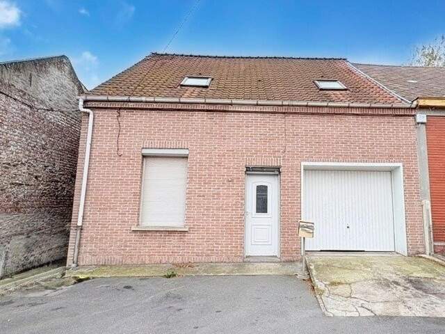 Maison semi-individuelle à rénover avec jardin et garage  Vieux-Condé — photo du bien