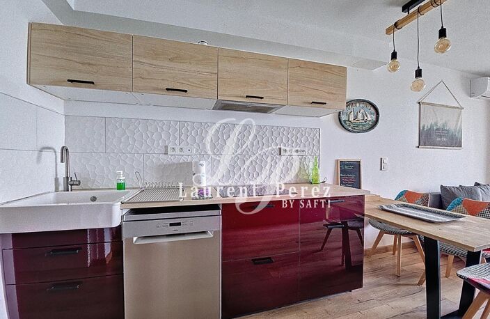 Superbe T2 en duplex  Vue port, dernier étage  Résidence récente — photo 5