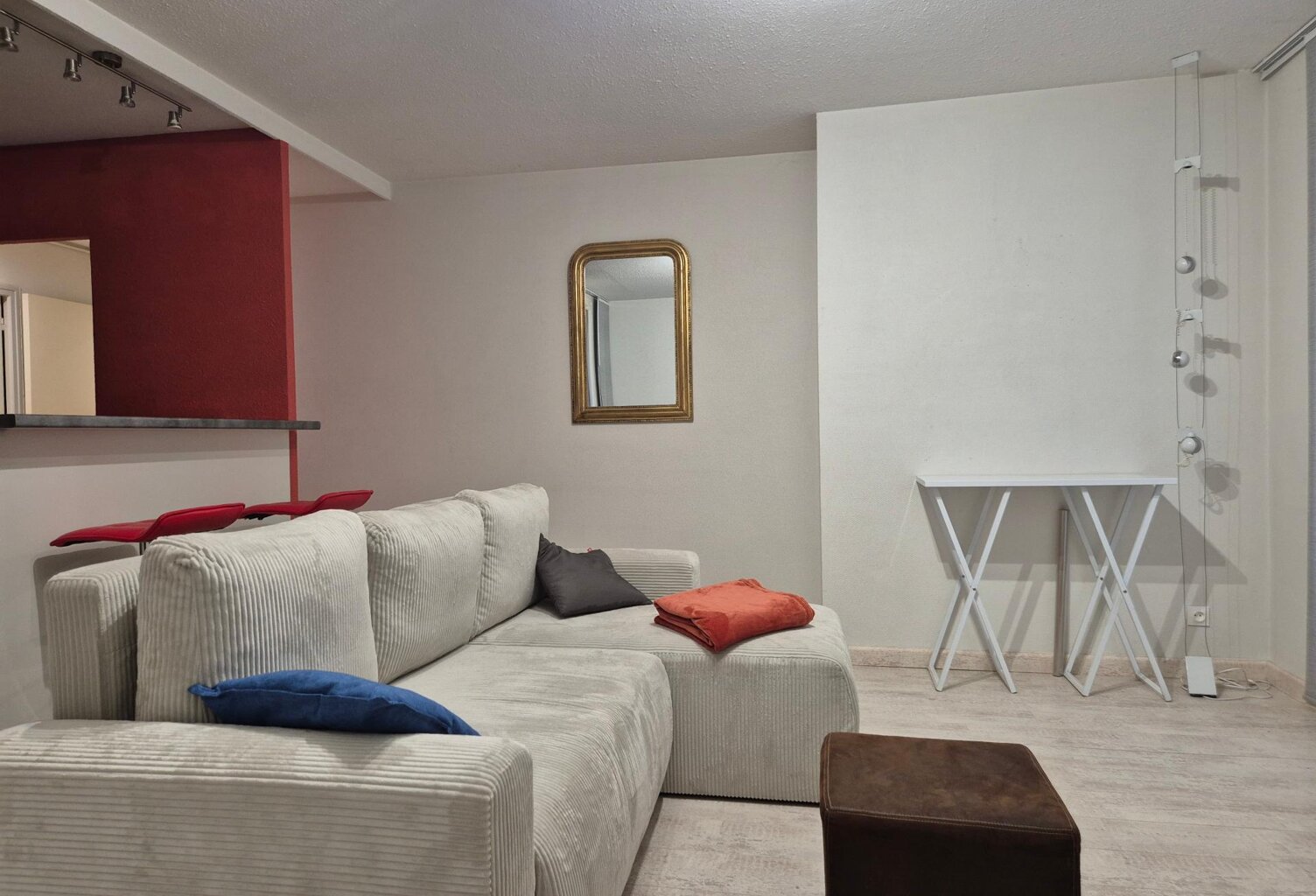 APPARTEMENT 2 PIECES AVEC BALCON — photo 1