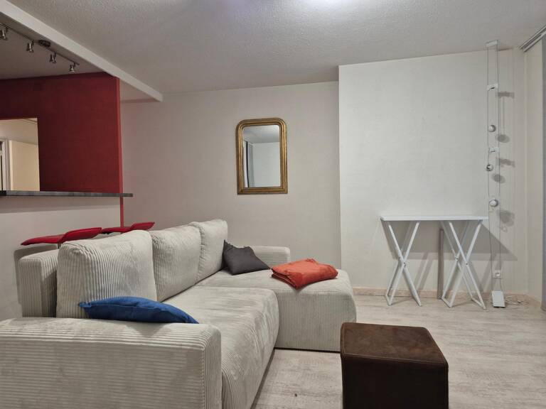 APPARTEMENT 2 PIECES AVEC BALCON — photo 1