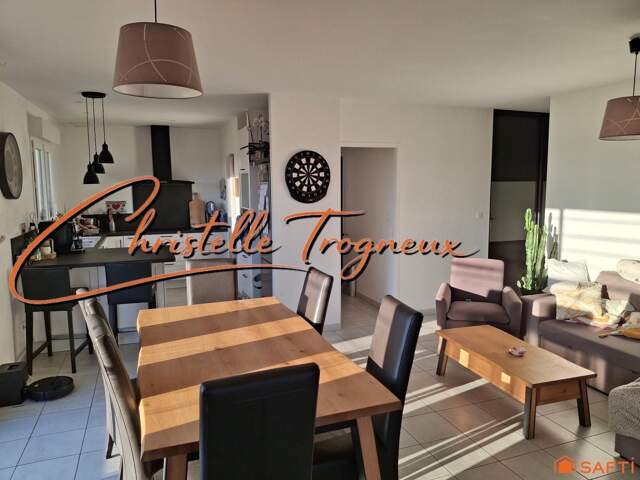 NÉGOCIABLE Pavillon de plain-pied avec double garage — photo du bien