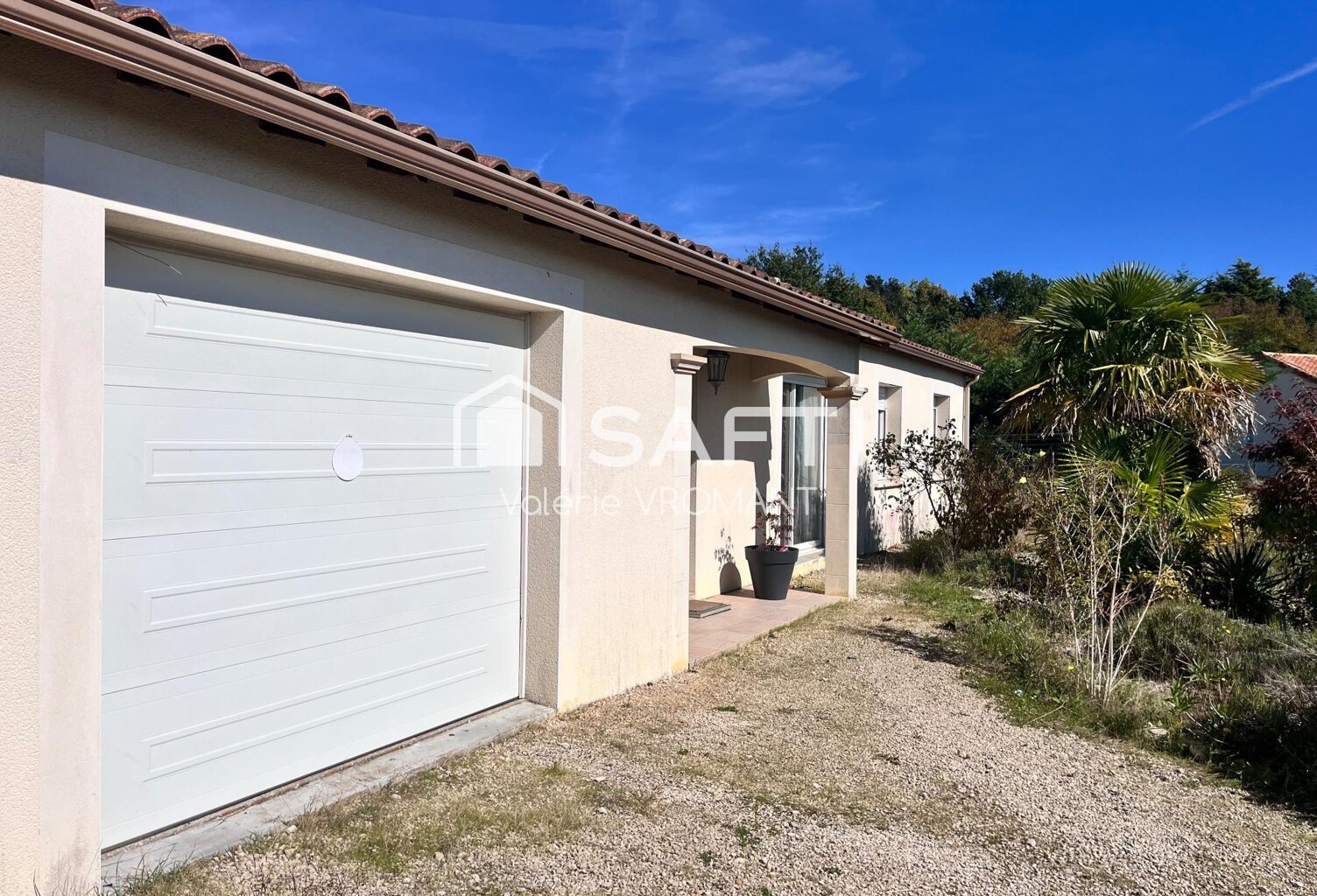 Pavillon plain pied secteur Gençay - — photo 1