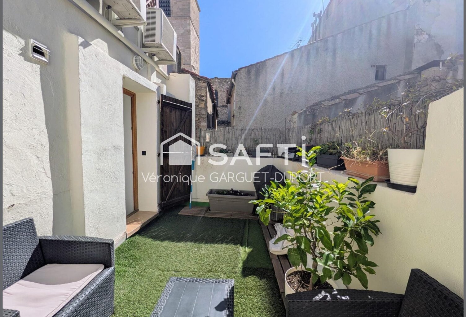 Narbonne  T3 rénové avec terrasse de 11 m² — photo 1