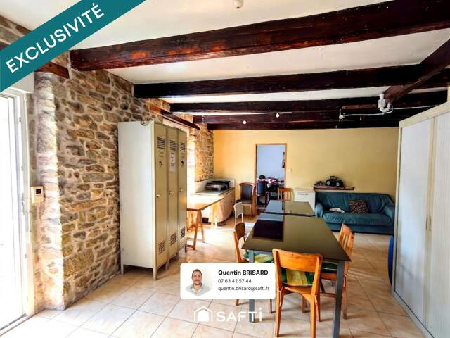 Maison avec grand terrain et dépendances — photo du bien