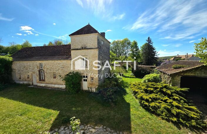 Maison de Maître à la campagne avec dépendances et terrain arboré. — photo 3