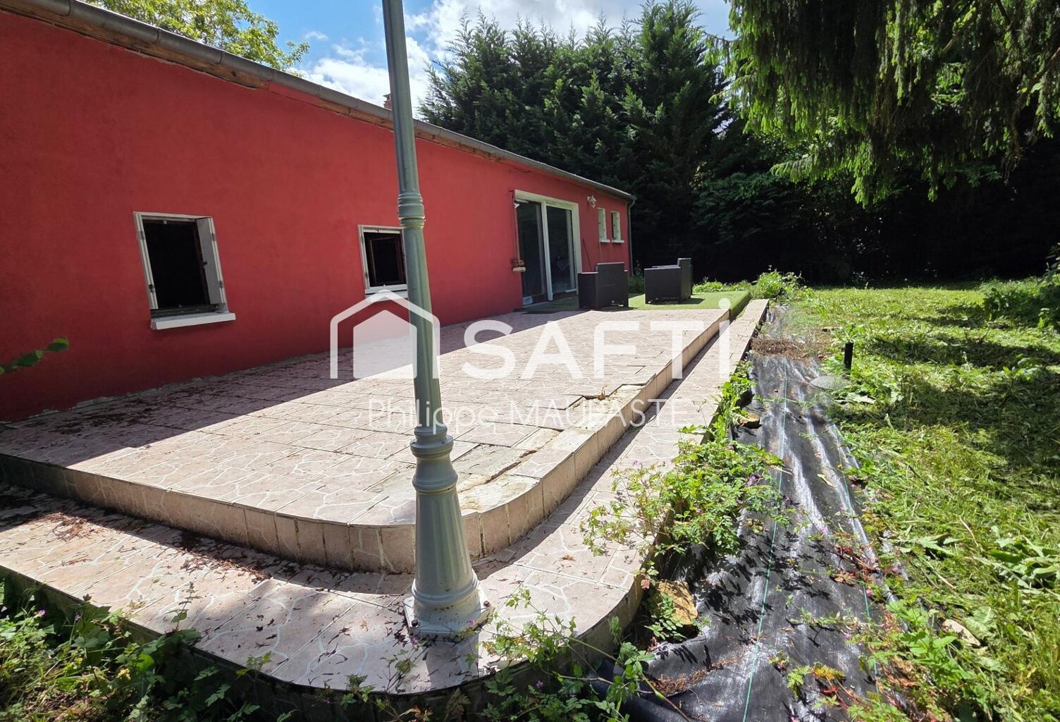 a deux pas des commerces de village — photo 1