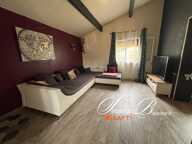 Une maison aux multiples possibilités, idéale pour une famille en quête d'espace et de sérénité ! — photo 3