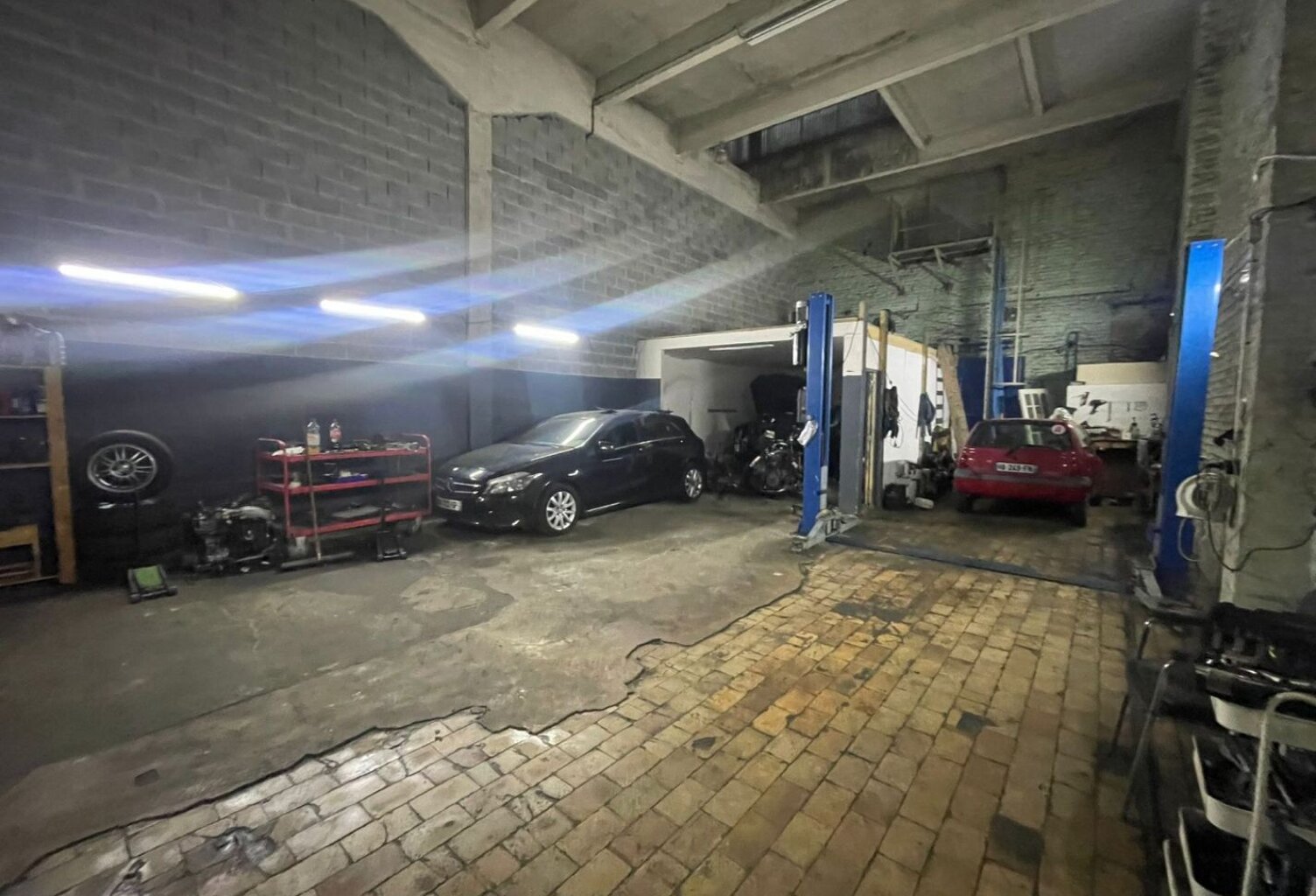 Activité commerciale Hangar — photo 1
