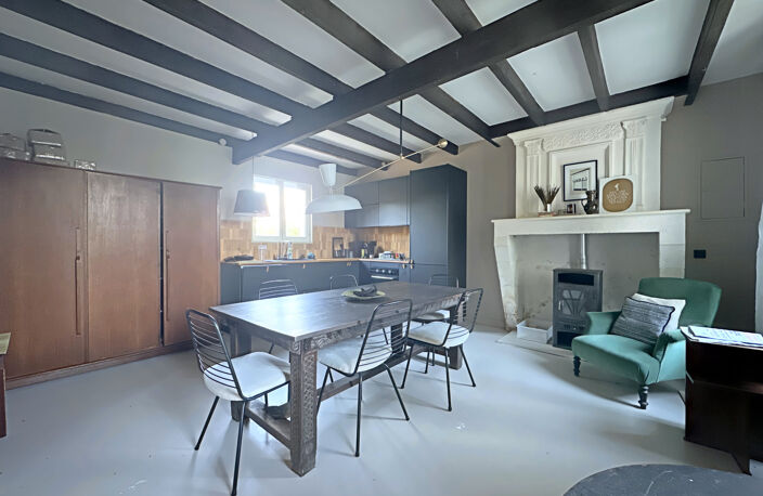 Maison en pierre - 3 chambres - jardin et piscine - 5 mins d — photo 2