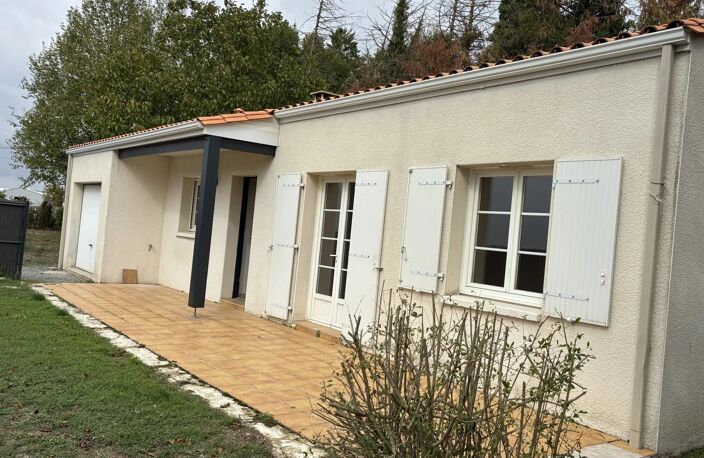 Maison non meublé de 86,58 m² à Vallans — photo 2