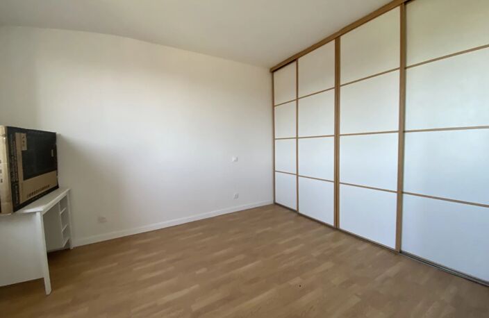 Appartement T2 proche centre-ville — photo 4