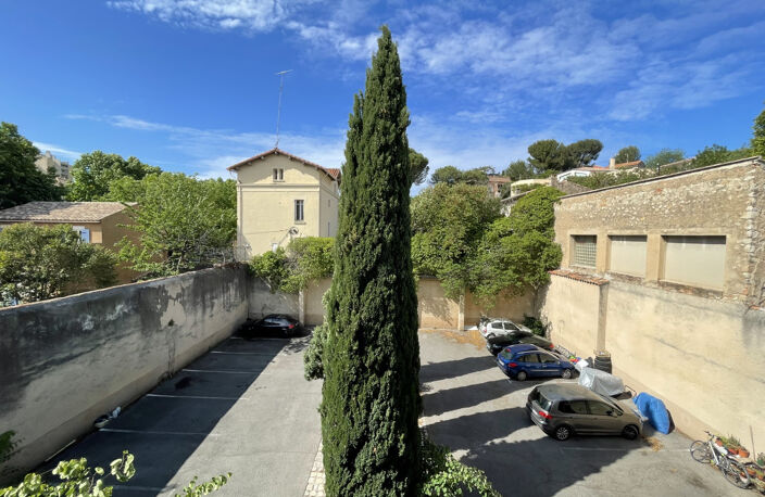 Parking numéro 10 - 7 Cours Beaumond — photo 2