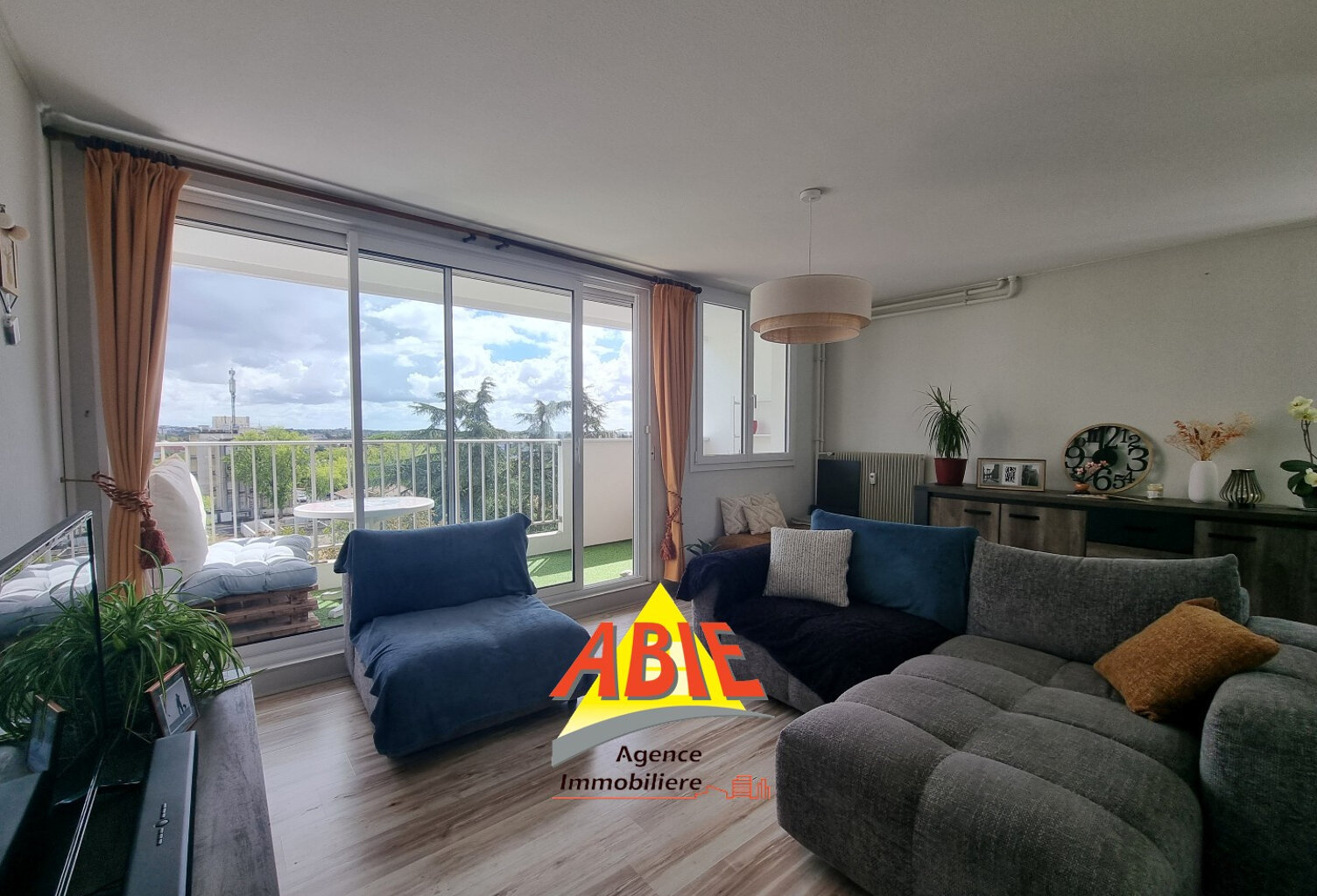 Appartement 3 pièces avec balcon 77m2   Niort secteur Sud-Ou — photo 1