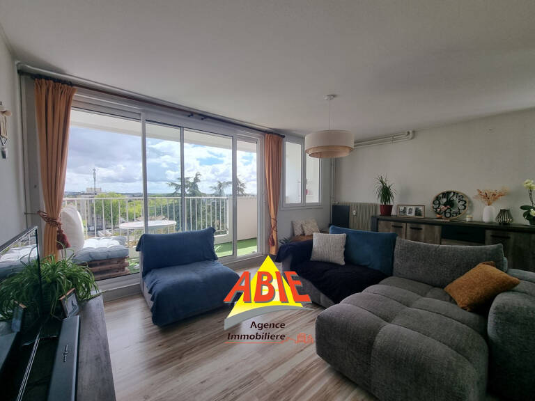 Appartement 3 pièces avec balcon 77m2   Niort secteur Sud-Ou — photo 1