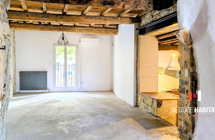MAISON DE VILLAGE AVEC TERRASSE + STUDIO — photo 4