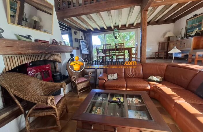 PROPRIÉTÉ DE 207 M², TERRAIN DE 5 371 M², DOUBLE GARAGE — photo 3