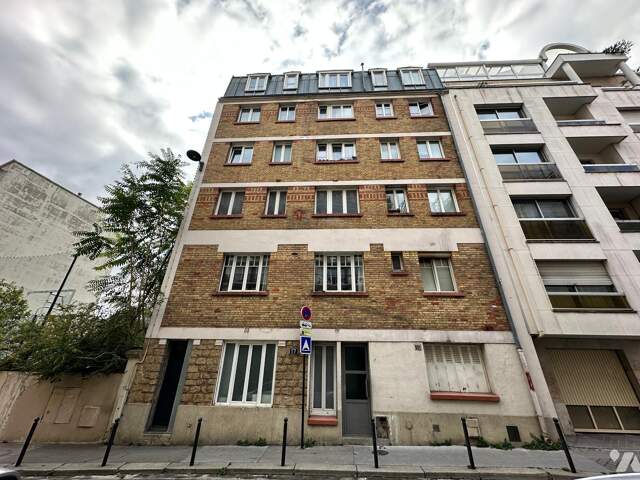 Appartement 1 pièce 12 m² à Paris 20 — photo du bien