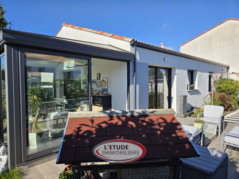 Pornic : plain pied de 2015 (RT 2012), 80.50 m2 + véranda, g — photo 1