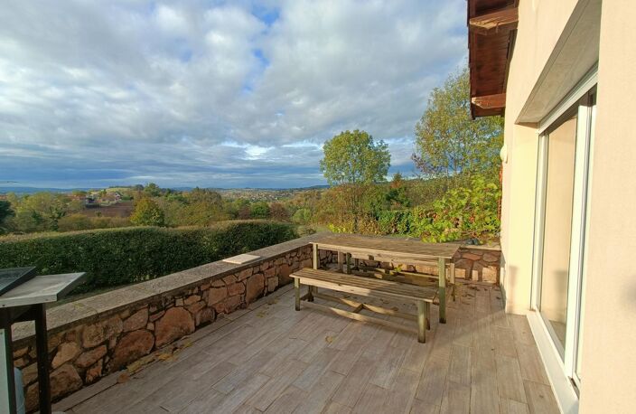 Vente maison 4 pièces 106 m² Écoche (42670) — photo 2