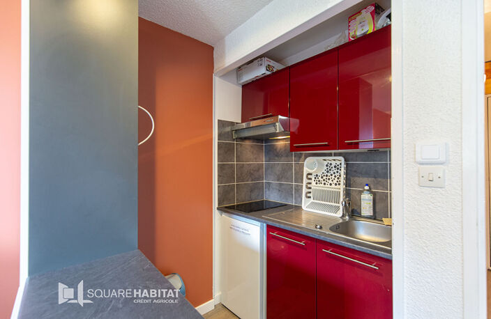 À VENDRE ! Appartement rénové de 26,59 m² avec balcon et cellier à skis — photo 3