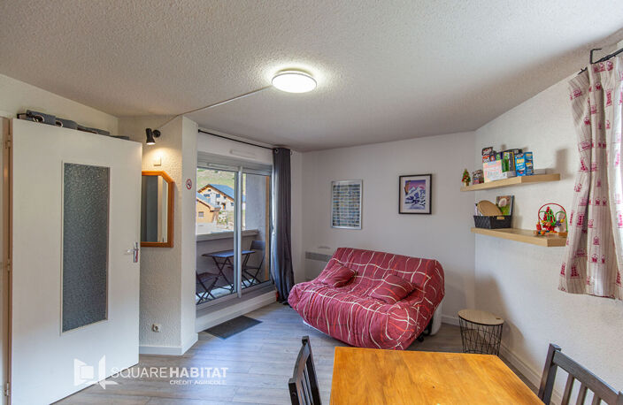 À VENDRE ! Appartement rénové de 26,59 m² avec balcon et cellier à skis — photo 4