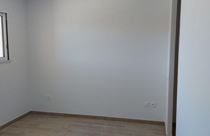 Location maison  108 m² à Dagneux (01120) — photo 2