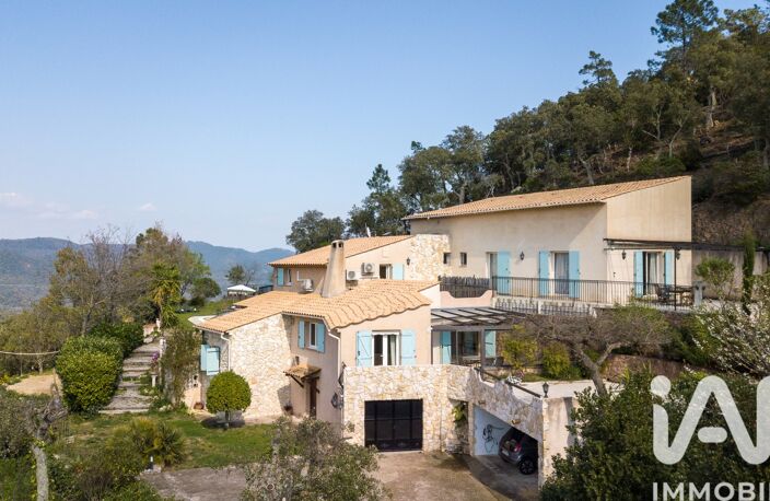 Vente Maison/villa 8 pièces — photo 2