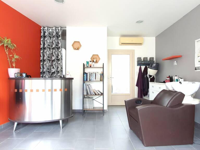 Vente Immeuble 140 m&sup2; — photo 1