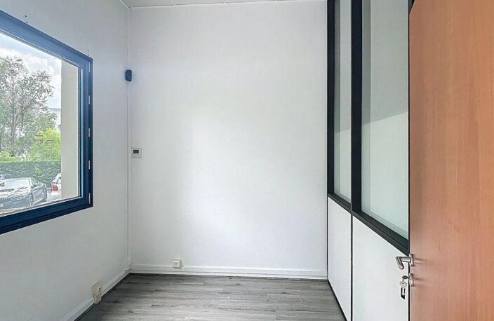 Location Bureaux 143 m&sup2; — photo 5