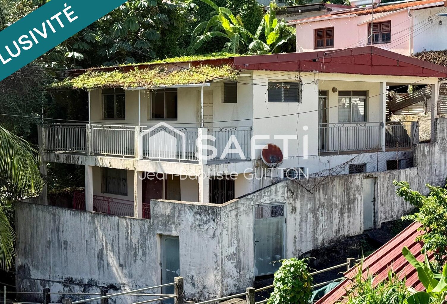 Maison composée T3/T2/T2 à rénover sur Fort de France — photo 1