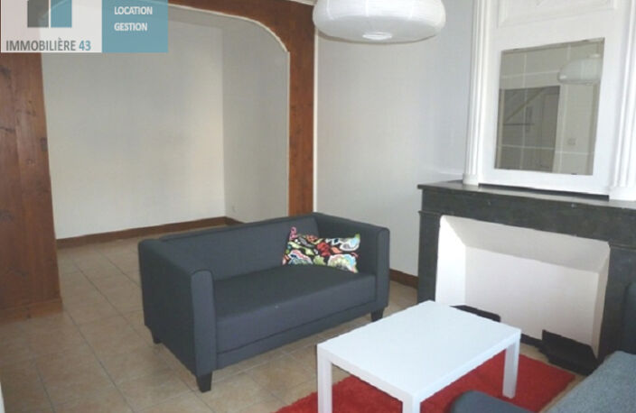 BEAU T2 CUISINE EQUIPEE LE PUY EN VELAY - 2 pièce(s) - 38 m2 — photo 2