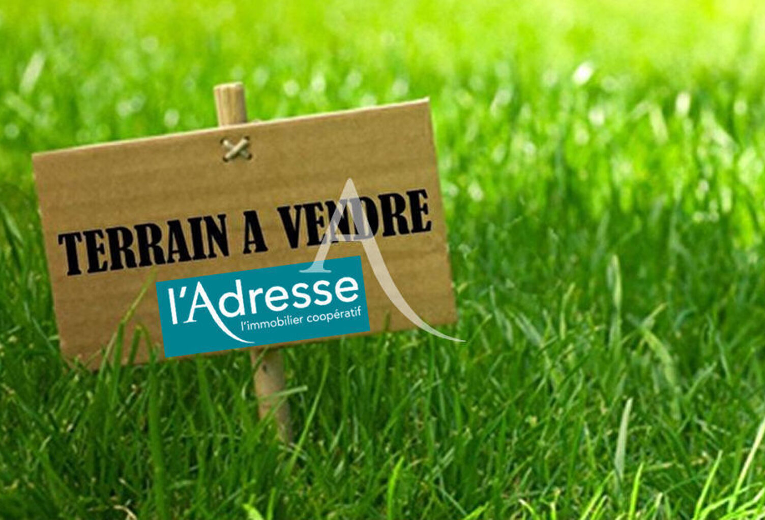 LOT 27 : Terrain de 453 m² constructible entièrement viabilisé, libre de constructeur et idéalement situé — photo 1