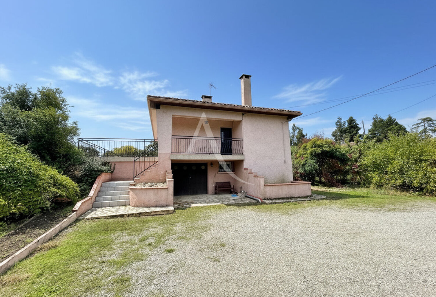 Maison 6 pièce(s) + garage sur 4595 m² de terrain — photo 1