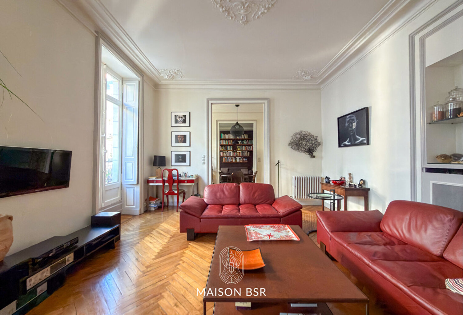 Appartement Nantes - Spacieux T6 de 154 m² avec cachet de l'ancien : 4 chambres, triple exposition et annexes — photo 1