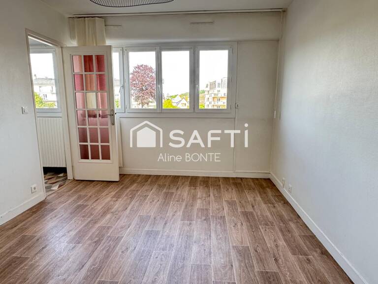 Appartement F1 BIS AVEC PARKING et CAVE — photo 1