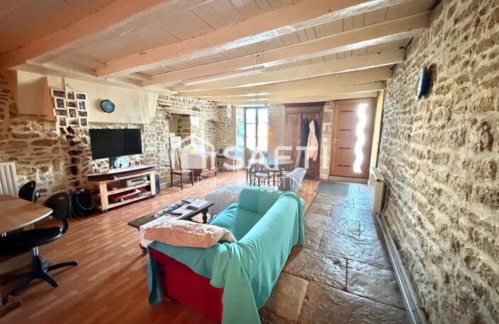 MAISON EN PIERRE 3 CHAMBRES PORCHE ET COURS A CHENAY ! — photo 2