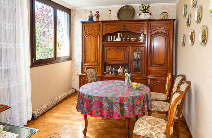 VIENNE NORD - 94 m², 3 chambres possibles, 2 balcons, parking et cave — photo 3