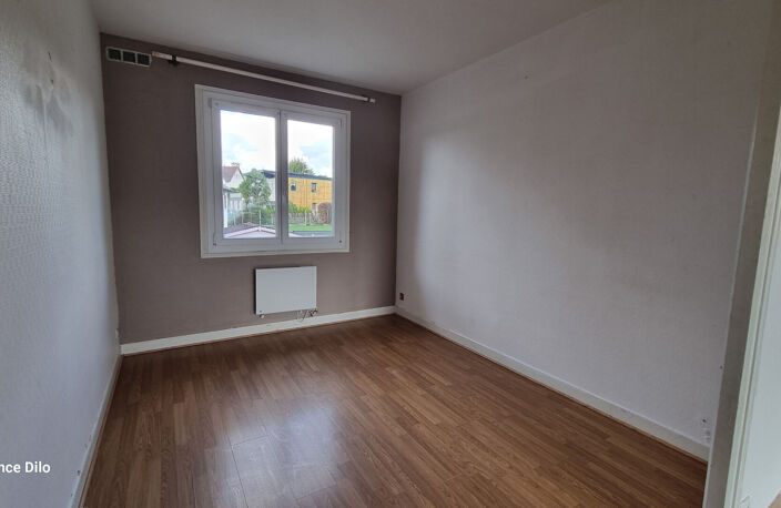 Pavillon sur sous-sol proche commerces — photo 3